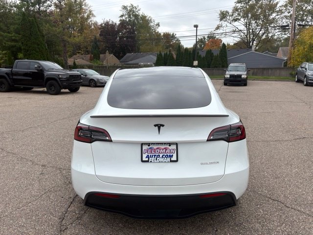 Used 2023 Tesla Model Y Performance AWD/4WD image 4
