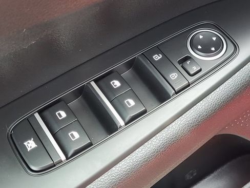 Used 2024 Kia Forte LXS w/ LXS Technology Package FWD image 24