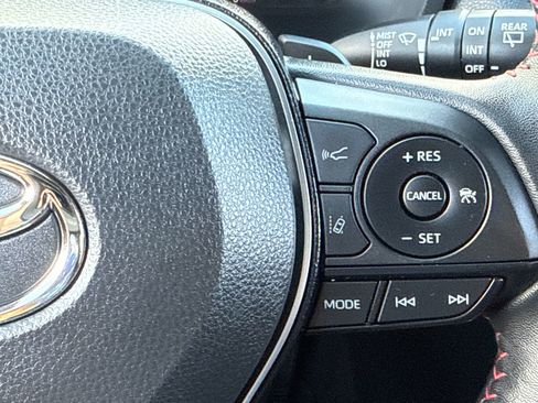 Used 2024 Toyota RAV4 XSE AWD/4WD image 25