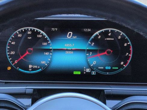 Used 2023 Mercedes-Benz GLS 450 4MATIC image 11