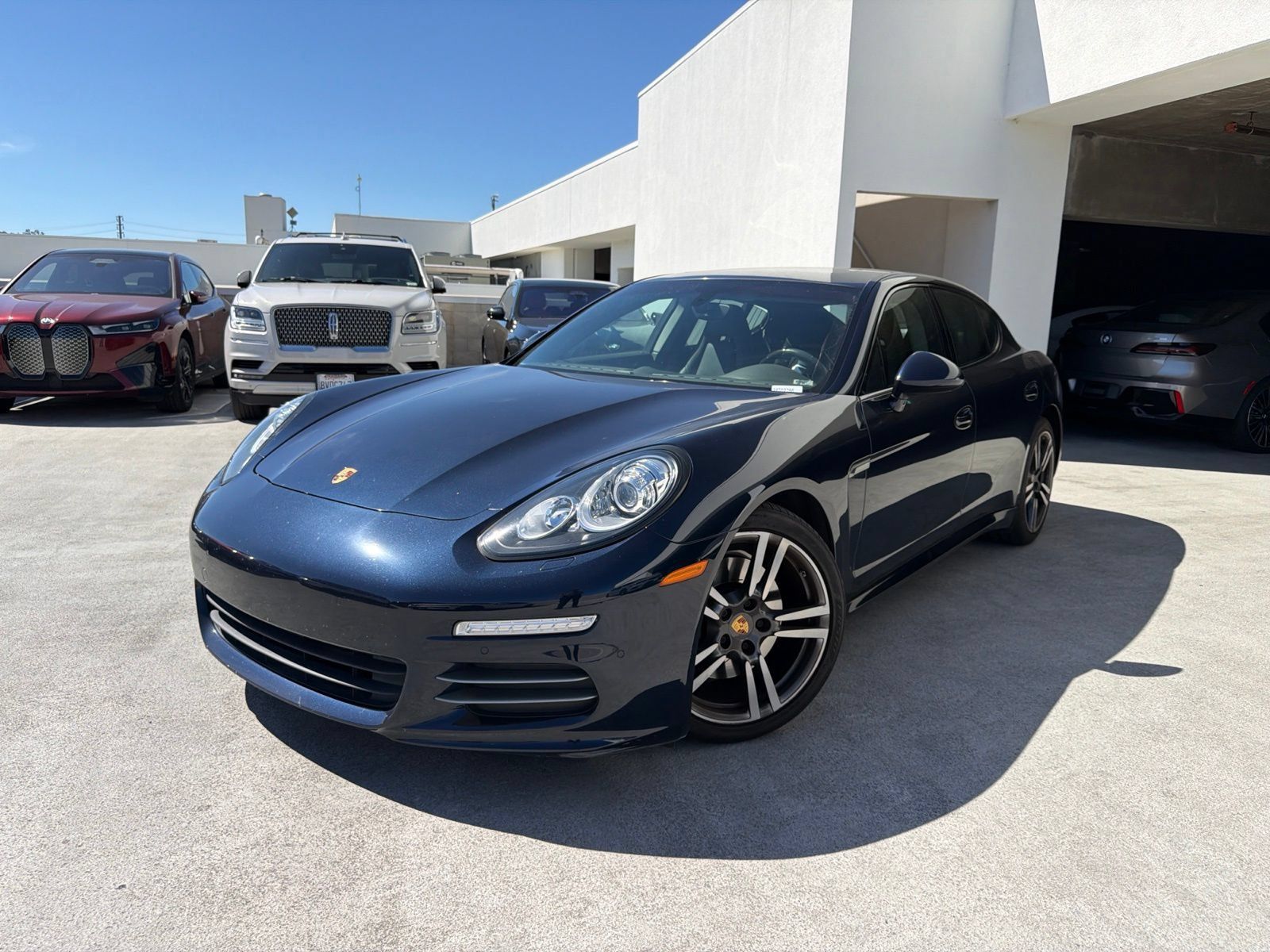 Used 2016 Porsche Panamera Edition RWD image 3