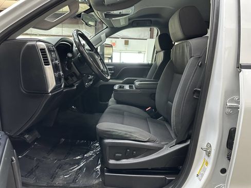 Used 2018 Chevrolet Silverado 3500 LT image 11