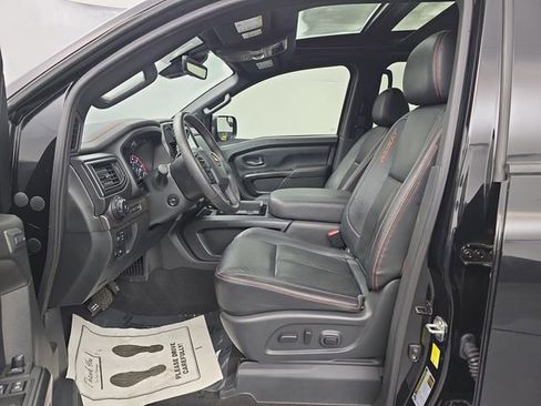 Used 2024 Nissan Titan PRO-4X w/ Pro-4x Convenience Package image 22