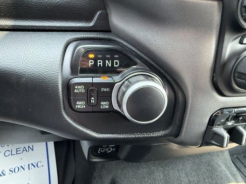 Used 2021 RAM 1500 Big Horn AWD/4WD image 30