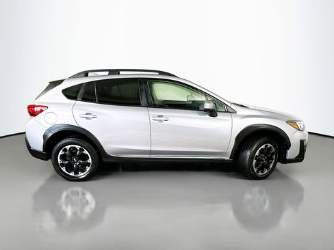 Used 2021 Subaru Crosstrek 2.0i Premium image 8