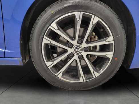 Used 2023 Volkswagen Jetta Sport FWD image 2