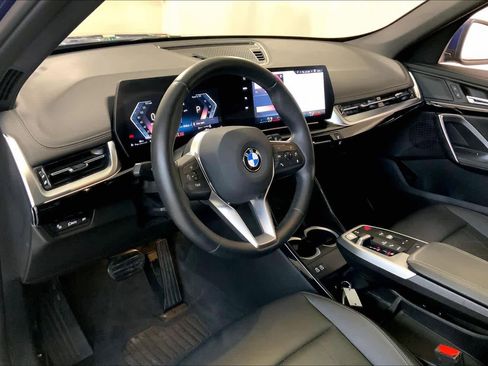 Used 2025 BMW X1 xDrive28i image 18