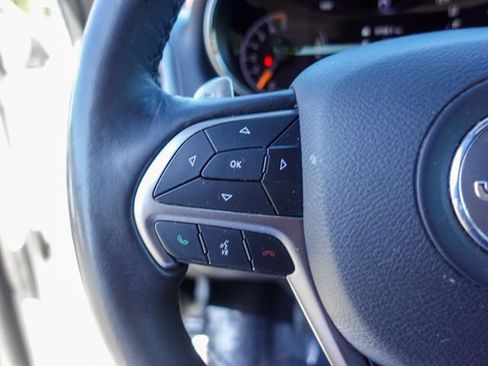 Used 2021 Jeep Grand Cherokee Limited X RWD image 14