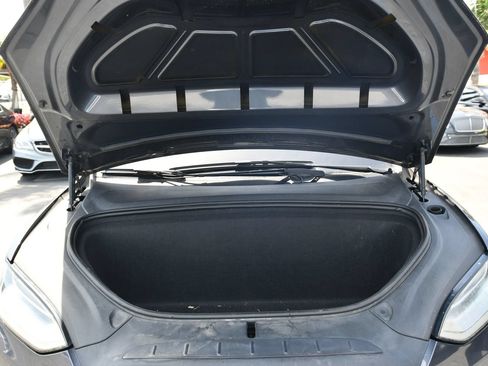 Used 2018 Tesla Model X 100D AWD/4WD image 15