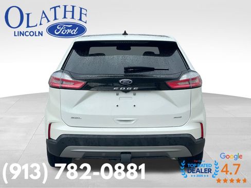 Used 2024 Ford Edge SEL w/ Convenience Package AWD/4WD image 4