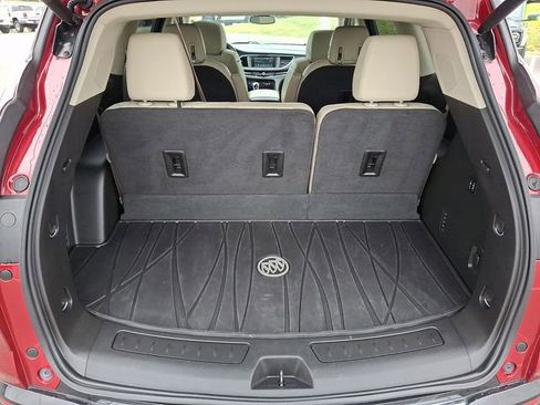 Used 2018 Buick Enclave Premium FWD image 25