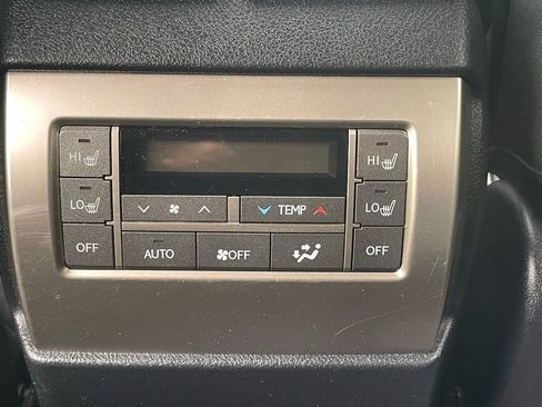Used 2021 Lexus GX 460 Premium w/ Premium Package AWD/4WD image 23