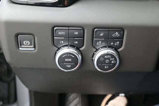 Used 2025 GMC Sierra 2500 Denali Ultimate AWD/4WD image 14