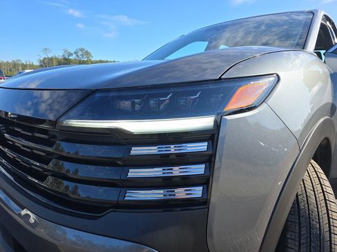 New 2026 Nissan Kicks S w/ Charging Package image 33