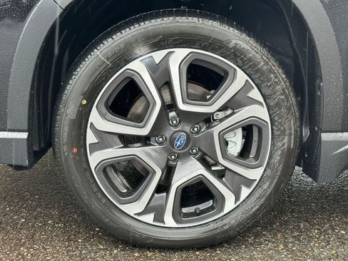 New 2026 Subaru Ascent Limited image 8