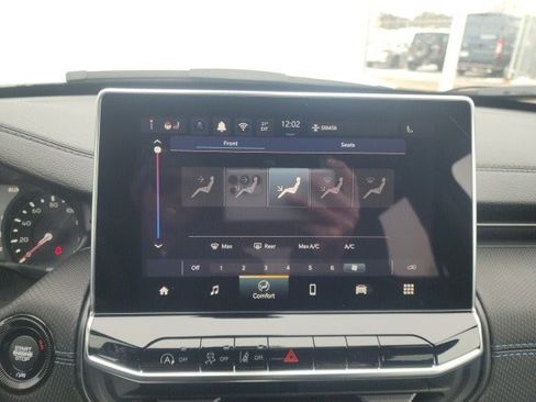 New 2026 Jeep Compass Latitude image 5