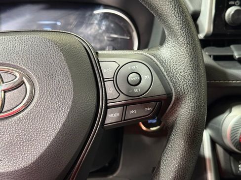 Certified 2025 Toyota RAV4 XLE AWD/4WD image 23