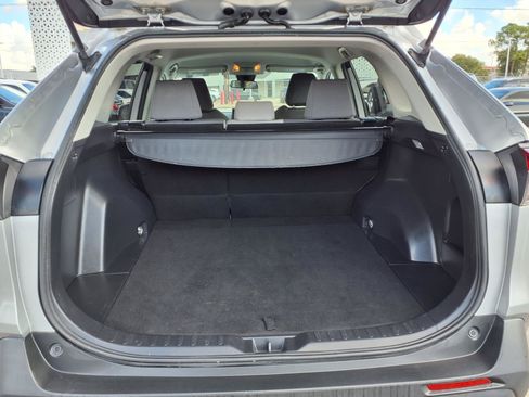 Used 2020 Toyota RAV4 XLE AWD/4WD image 19
