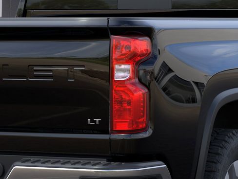 New 2026 Chevrolet Silverado 2500 LT w/ All Star Edition AWD/4WD image 14