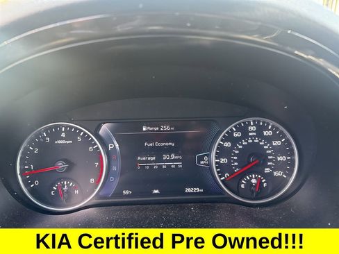 Certified 2022 Kia Seltos SX image 3