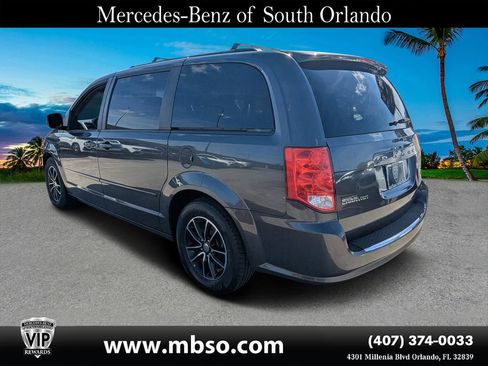 Used 2017 Dodge Grand Caravan GT image 17