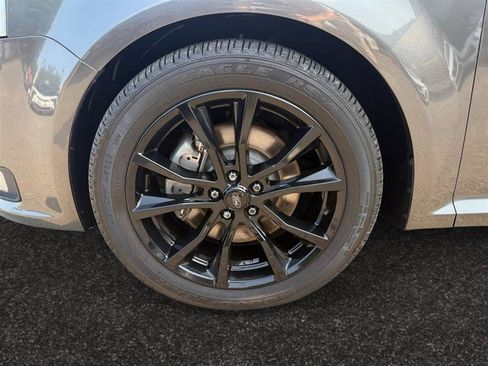 Used 2018 Ford Flex Limited w/ Equipment Group 303A AWD/4WD image 17