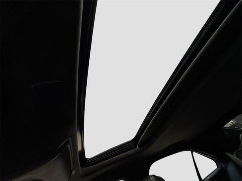 Used 2022 Cadillac CT4 V Blackwing w/ Technology Package image 23