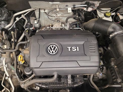 Used 2021 Volkswagen Atlas S image 30