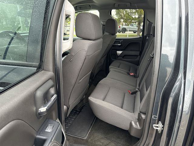Used 2018 Chevrolet Silverado 1500 LT AWD/4WD image 44