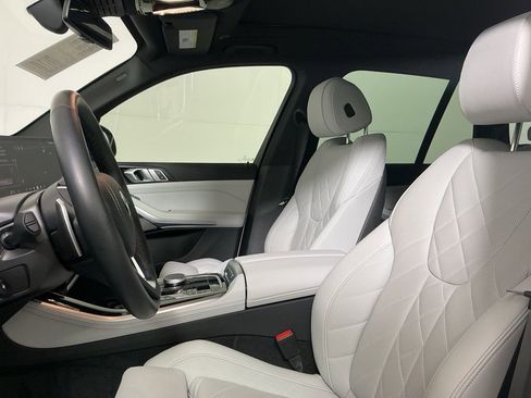 Certified 2025 BMW X5 sDrive40i image 22
