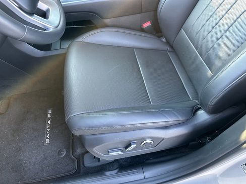 Used 2024 Hyundai Santa Fe SEL image 12