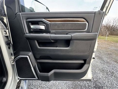 Used 2022 RAM 2500 Laramie image 14