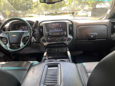 Used 2019 Chevrolet Silverado 2500 LTZ w/ Duramax Plus Package image 13