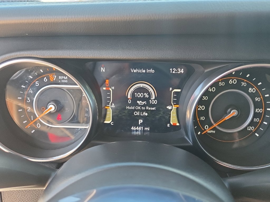 Used 2020 Jeep Gladiator Overland AWD/4WD image 35