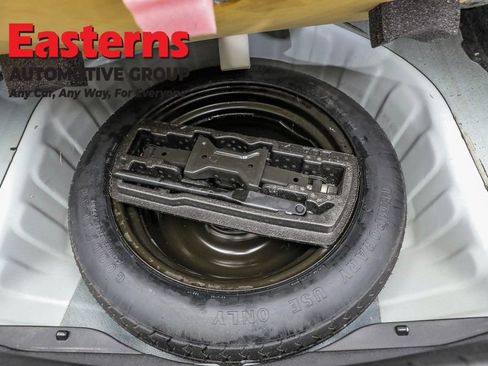 Used 2017 Nissan Maxima Platinum image 22