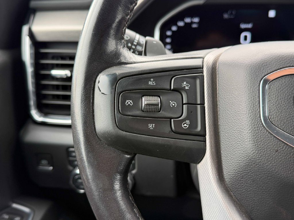 Used 2022 GMC Sierra 1500 Denali w/ Technology Package AWD/4WD image 38