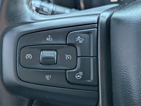 Used 2022 GMC Yukon XL AT4 w/ Max Trailering Package image 35