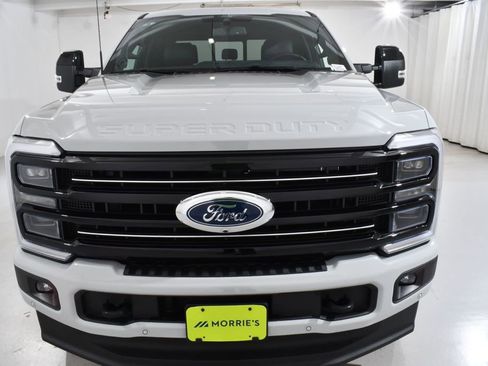 New 2026 Ford F250 Platinum AWD/4WD image 3