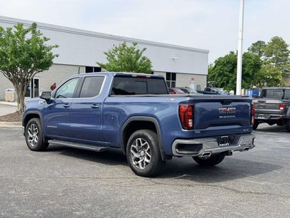 Used 2024 GMC Sierra 1500 SLE w/ Preferred Package