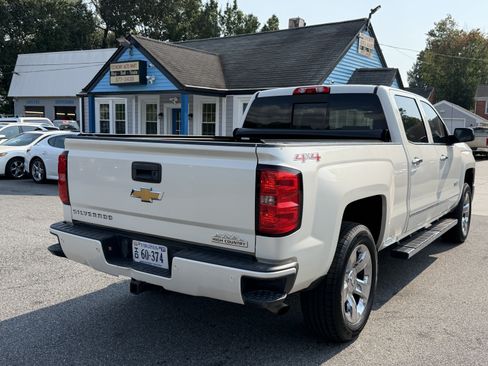 Used 2015 Chevrolet Silverado 1500 High Country w/ High Country Premium Package AWD/4WD image 5
