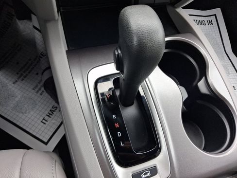 Used 2018 Honda Pilot EX-L image 14