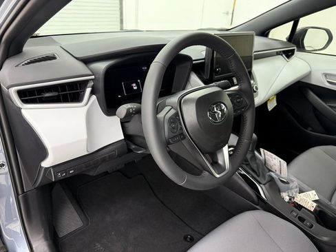 New 2026 Toyota Corolla SE image 8