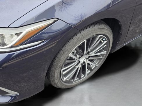 New 2025 Lexus ES 350 w/ Premium Package image 33