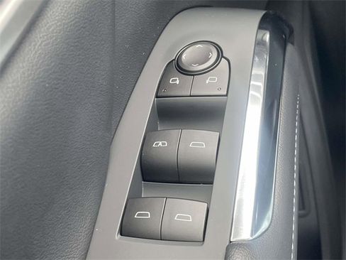 New 2026 Chevrolet Traverse LT w/ Midnight/Sport Edition image 14