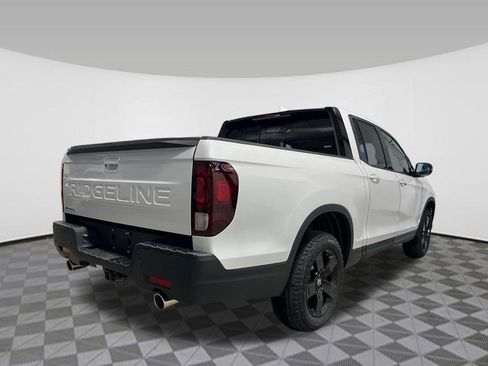 New 2026 Honda Ridgeline Black Edition image 5