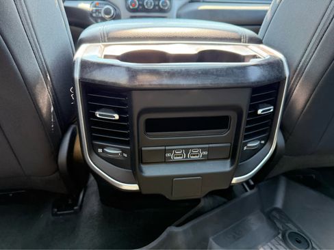 Used 2022 RAM 1500 Big Horn AWD/4WD image 25