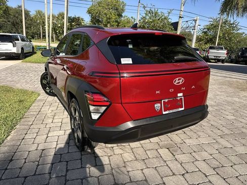 Used 2025 Hyundai Kona SEL FWD image 12
