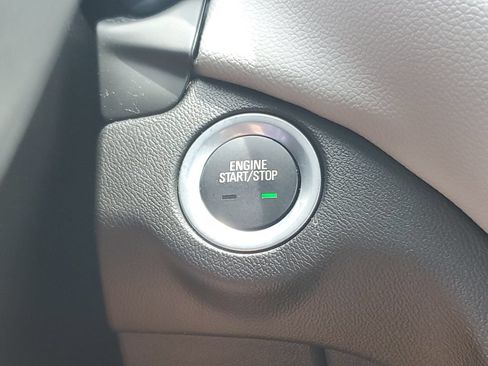 Used 2024 Chevrolet Equinox LS w/ LS Convenience Package FWD image 28