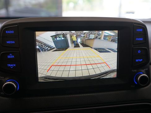 Used 2020 Hyundai Kona SEL w/ Cargo Package FWD image 8