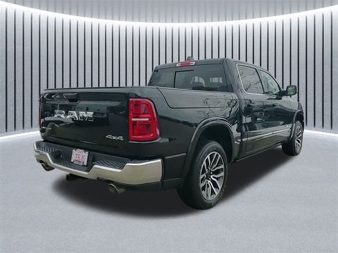 Used 2025 RAM 1500 Limited image 9